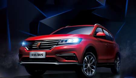 Traigan copas, autos sobran...