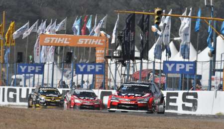 Matías Rossi sigue acercándose en el campeonato