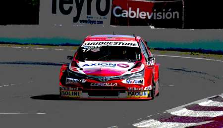 El estreno del nuevo Corolla para Rossi