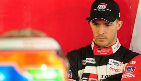 Rossi entre dos realidades muy diferentes