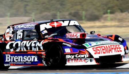 Rossi, el mejor Ford del TC