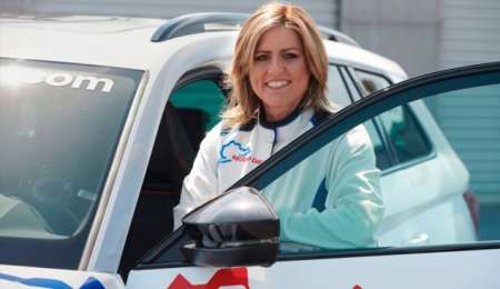 Sabine Schmitz, la "Reina del Infierno Verde", tendrá su propia curva en Nürburgring