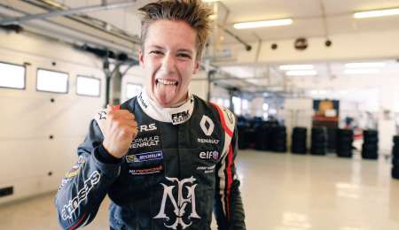 Fenestraz: pole, podio y liderazgo