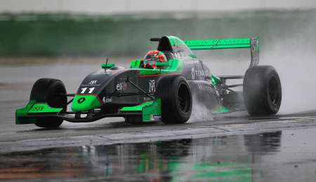 Fenestraz larga en primera fila en Hockenheim