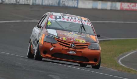 El Turismo Pista cumplió con sus clasificaciones en Paraná