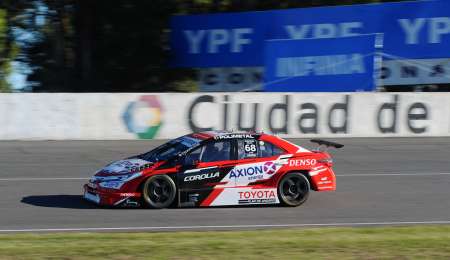 Santero se quedó con el primer entrenamiento en Oberá