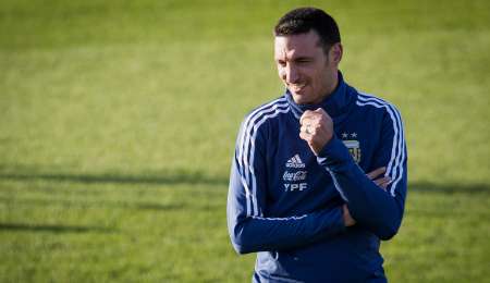 Scaloni, un director técnico bien fierrero