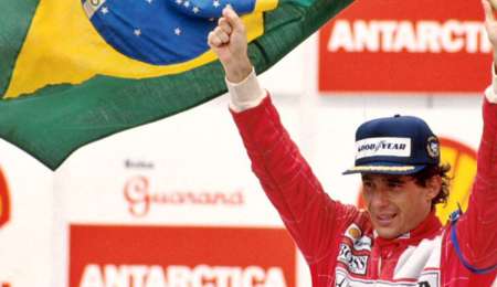 Senna y una victoria épica ante su público en Brasil