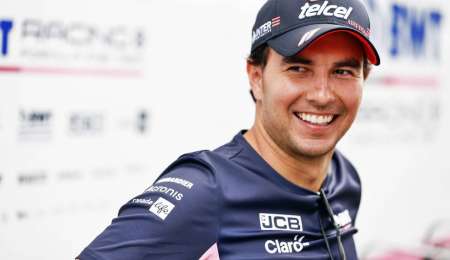 "Checo" Pérez podría seguir en el equipo Haas