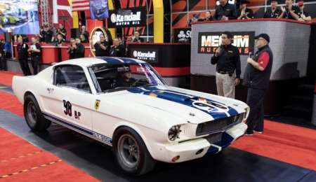 El Mustang Shelby de Ken Miles bate un récord