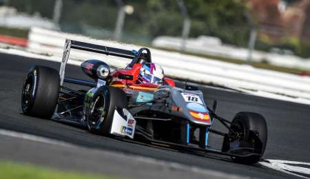 Siebert fue quinto en la primera carrera de la Euroformula Open