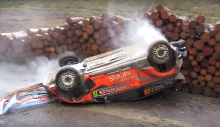 El vuelco de Neuville en Gales