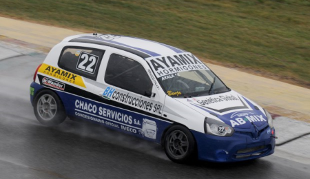 Ayala lidera en Olavarría