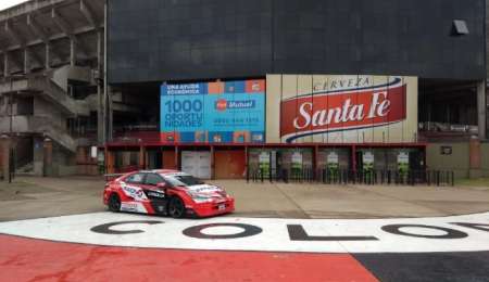 Súper TC2000, de la mano del fútbol con Colón y Unión