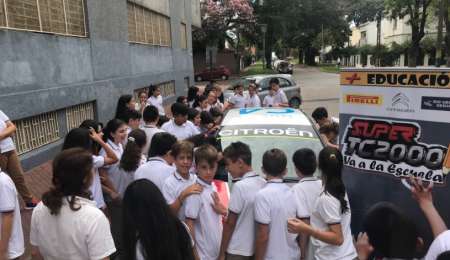 Súper TC2000 va a la Escuela llega a Posadas y a Oberá