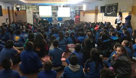 En Mendoza, 1200 alumnos pasaron por Súper TC2000 va a la Escuela