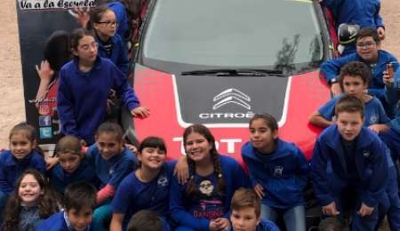 SÚPER TC2000 VA A LA ESCUELA, DE GIRA PATAGÓNICA