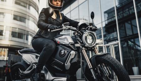 SuperSOCO: primer concesionario oficial de movilidad eléctrica 