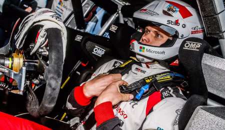 Tanak se va a dormir como líder del Rally de Argentina