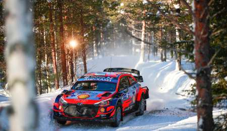 Tänak ganó de principio a fin en el Rally del Ártico