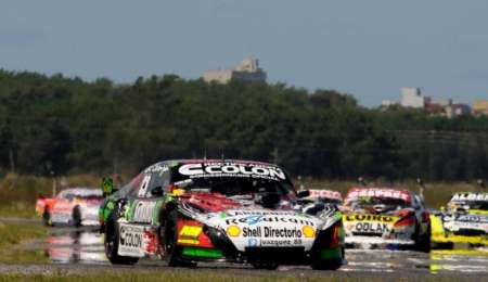 Vázquez y Paoloni se quedaron con las series del TC Mouras