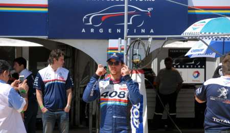 Peugeot, por un suspiro. Toyota amenaza.