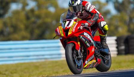 Salom: "El nuevo neumático Pirelli es muy bueno"