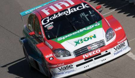 Fiat tira para adelante