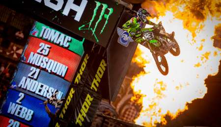 AMA Supercross: Eli Tomac vuelve a ganar en Tampa