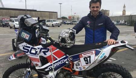 El piloto más loco del mundo corre el Dakar