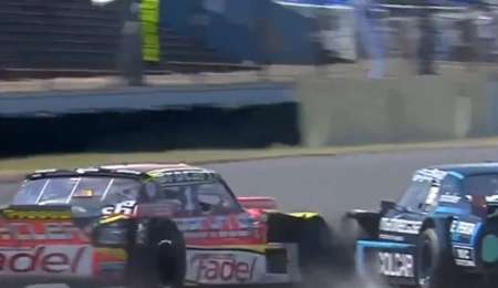 El toque entre Canapino y Werner que cambió la final del TC