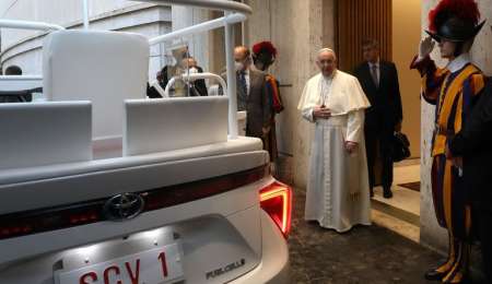 El Papa Francisco ya tiene su nuevo Papamóvil