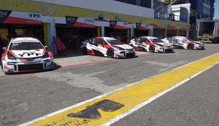 Alonso probará una Toyota del Dakar