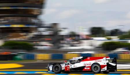 El Toyota de López lideró el primer entrenamiento en Le Mans