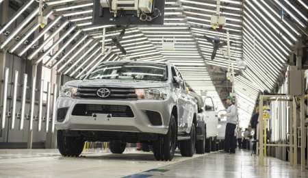 En 2020 Toyota fabricará sus autos con 100 por ciento de energía renovable