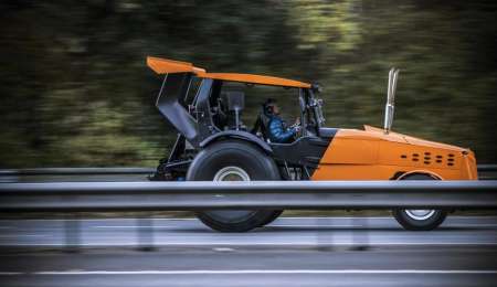 El tractor más rápido del mundo