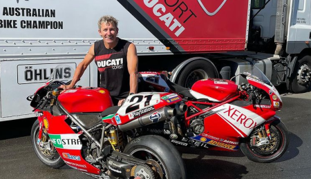 Troy Bayliss sufrió un accidente con lesiones medulares