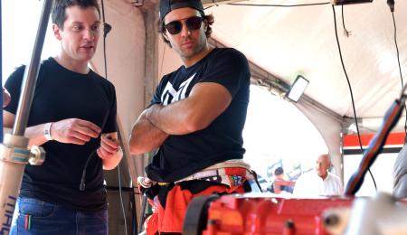 Fuerte golpe de Urcera con la pared