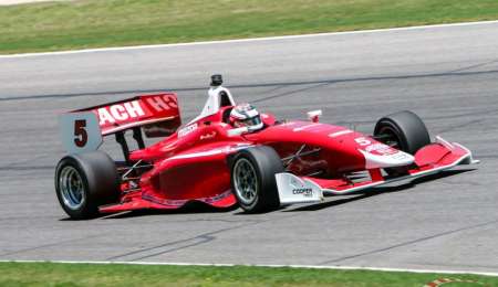 URRUTIA SEGUIRÁ EN INDY LIGTHS