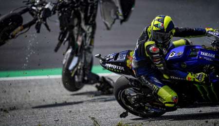 Rossi y Zarco cara a cara tras el accidente en Austria