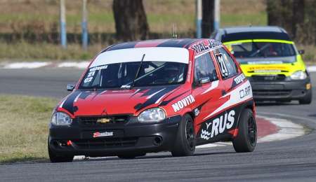 Pablo Vázquez dominó en clase 2 del Turismo Pista
