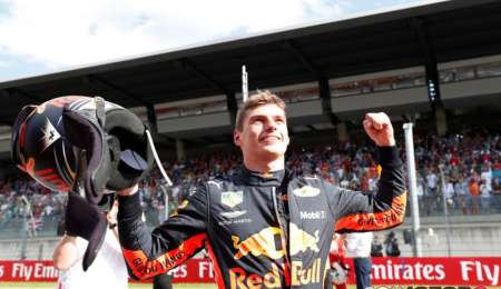 Verstappen ganó en Austria y Vettel lidera el campeonato