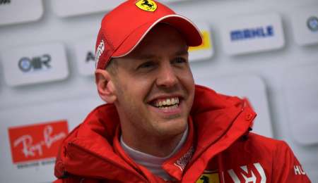 Vettel renovó con Ferrari por tres años