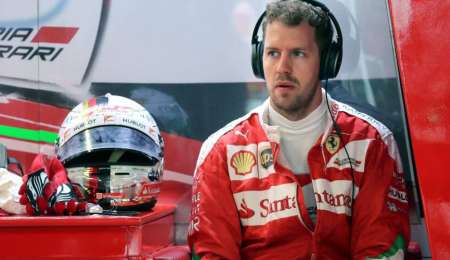 Vettel se resiste a ayudarse