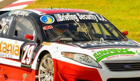 Risatti con la pole en el bolsillo 