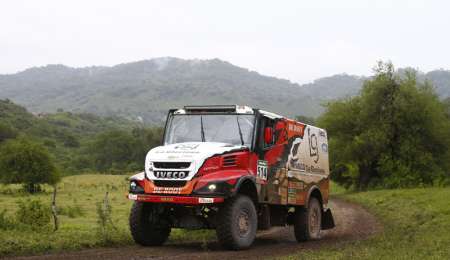 Villagra líder en la general