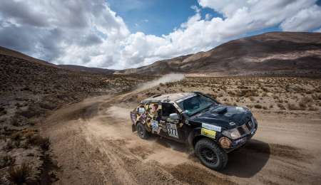 Los Villegas preparan un Dakar en familia