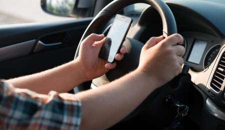 5 tips para no distraerte cuando estas al volante