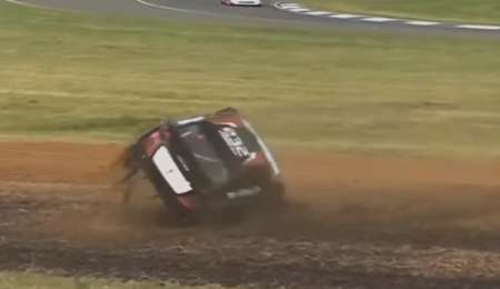 El vuelco de Ciantini en la final del Top Race