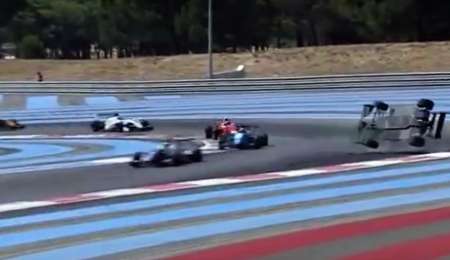 Toque y vuelco a Fenestraz cuando estaba a punto de ganar